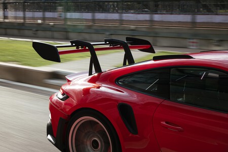 Porsche 911 GT3 RS 2023 Prueba Contacto 39