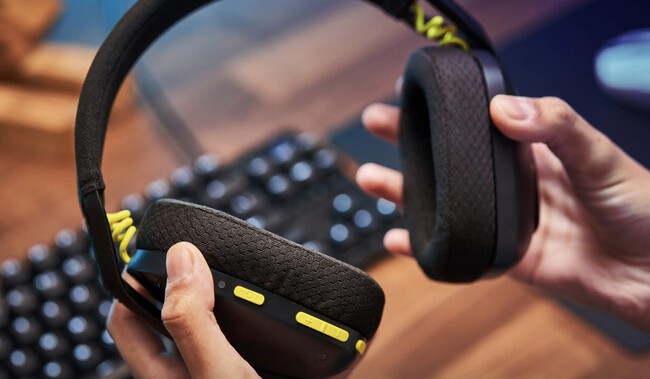Logitech G435