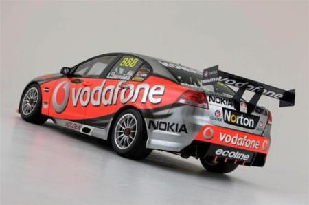 Lewis Hamilton podría correr en alguna carrera de la V8 Supercars en 2010