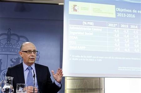 Montoro asegura que las administraciones pagarán en 30 días desde octubre