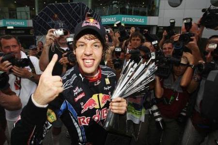 GP de Malasia 2010: Sebastian Vettel pudo perder la victoria por una sanción