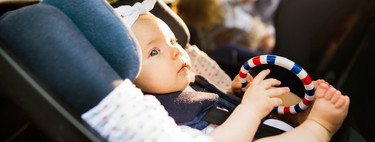 La Academia Americana de Pediatría alerta nuevamente del riesgo de dejar dormir a los bebés en la sillita del coche