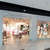 Esta es la camiseta de Women'secret que no dejaremos de ver este verano y que cueste menos de 10 euros no es el único motivo  