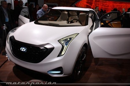 Hyundai CURB en el Salón de Detroit, en la senda del Nissan Juke