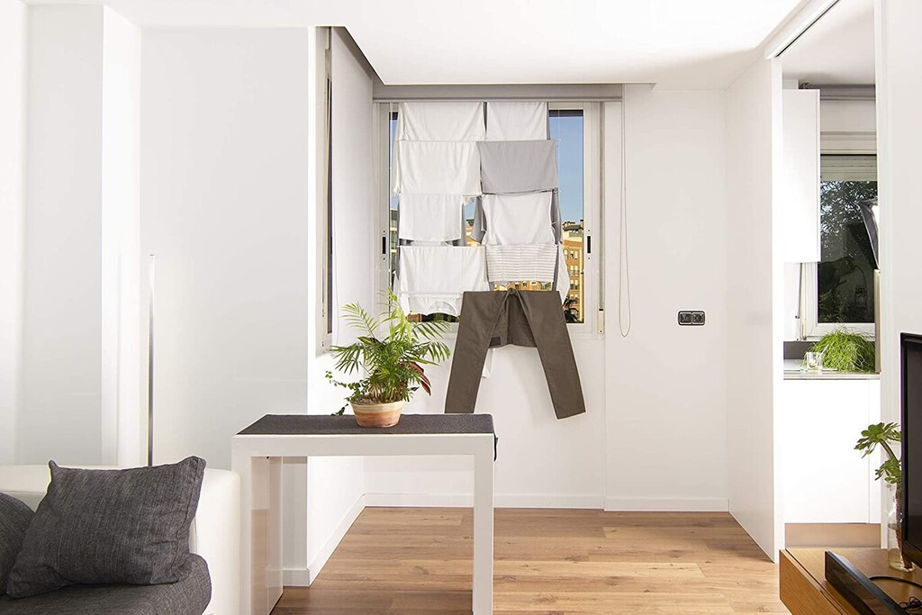 Trucos y dispositivos del Lidl, Leroy Merlin... para secar la ropa dentro de casa y evitar la humedad y la lluvia