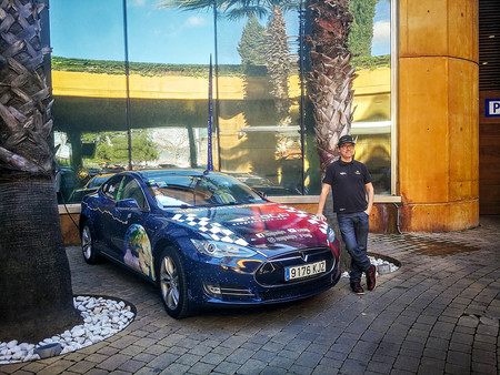 Así será la vuelta al mundo en 80 días en Tesla en la que cualquiera puede participar