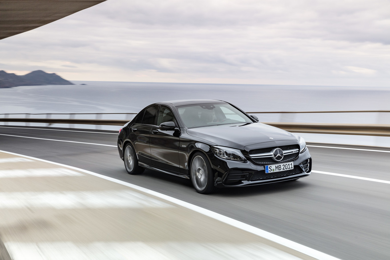 Tres claves sobre el nuevo Mercedes-AMG C 43 4MATIC, tremenda máquina de 390 CV con asistente para circuito