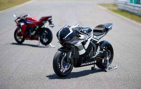 Así de espectacular es la Honda CBR600RR vestida con el kit de carreras de HRC, sólo para circuito