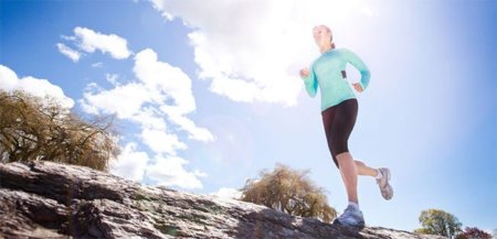 Consejos a la hora de realizar deporte al aire libre cuando el calor aprieta