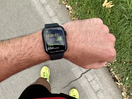 Apple Watch Series 8 クラッシュランニング