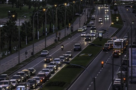 montevideo-trafico.jpg