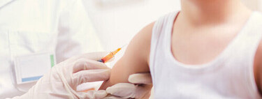 Mi hijo ha pasado el coronavirus, ¿cuándo debo ponerle la primera o segunda dosis de la vacuna?