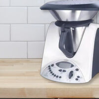 Thermomix por 354 euros. Así es la gran oferta que tiene Back Market en el robot de cocina