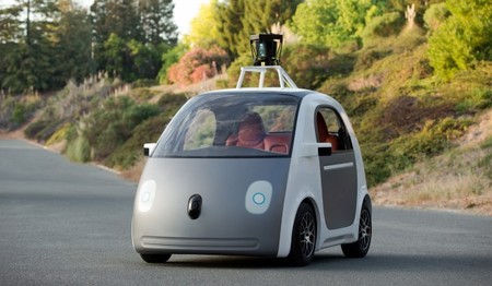 El coche autónomo de Google en un vídeo que deja claro que puede funcionar