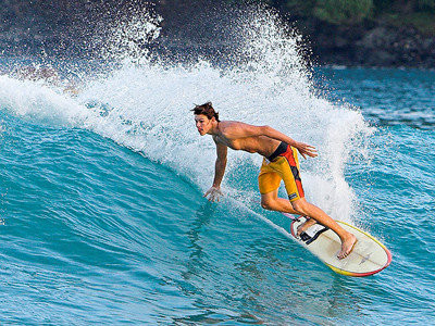 Los surfistas promocionan Costa Rica