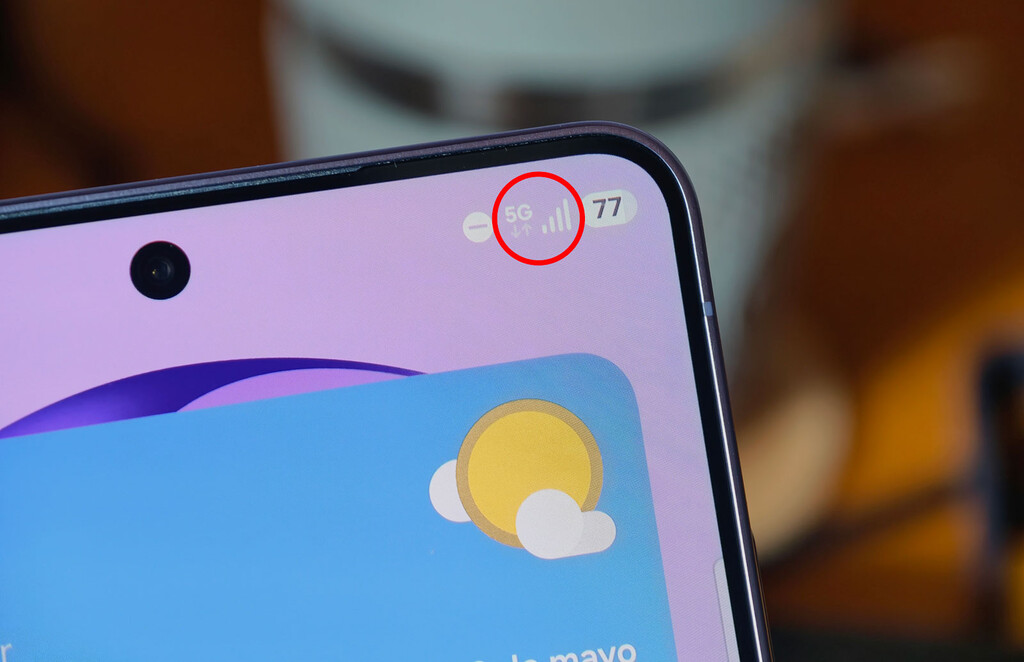 Tu móvil tiene 5G, pero internet va como en 2012: la mentira de las rayitas de la cobertura