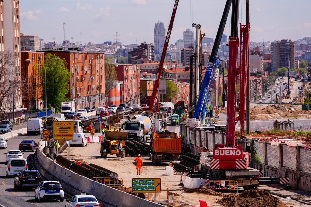 Los vecinos de Madrid llevaban años anhelando el soterramiento de la A-5. Ahora les está haciendo la vida imposible