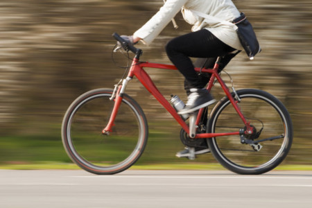 El uso de la bicicleta podría salvar 10000 vidas al año