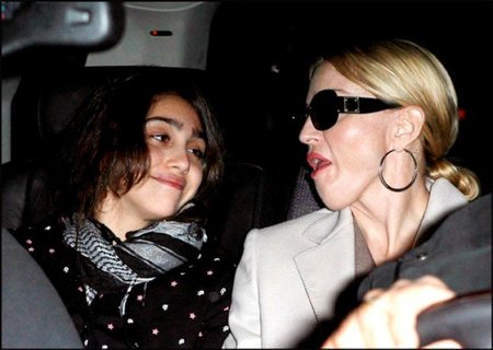 La hija de Madonna se convierte en una fashion-blogger con tan solo 13 añitos