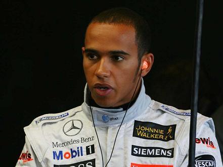 No hay sanción para Hamilton, otra vez