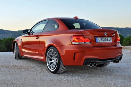 Oficial: BMW Serie 1 M Coupe, galería y primeros datos