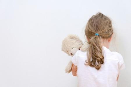 El maltrato infantil produce cambios cerebrales