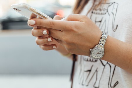 Cómo eliminar las conversaciones antiguas de la app Mensajes de forma automática