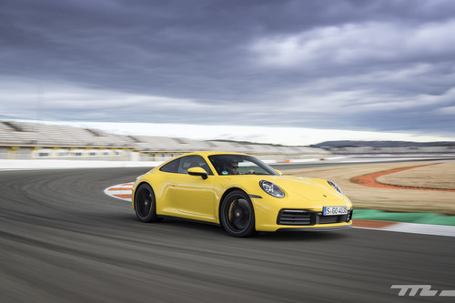 Probamos el Porsche 911 992: más rápido, emocionante y adaptado a la era digital