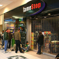 Era como usar un truco en un videojuego, pero ya no vale. GameStop corrige un fallo en sus políticas de intercambio que permitía generar dinero