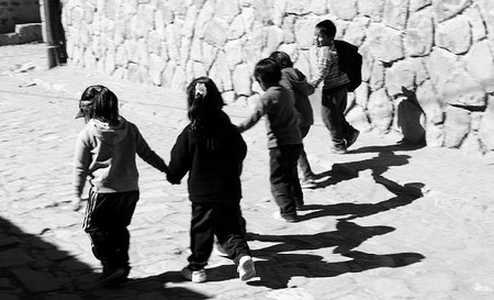 'Papá' muestra la intención de ahorrar, mientras sus 'hijos' la ignoran