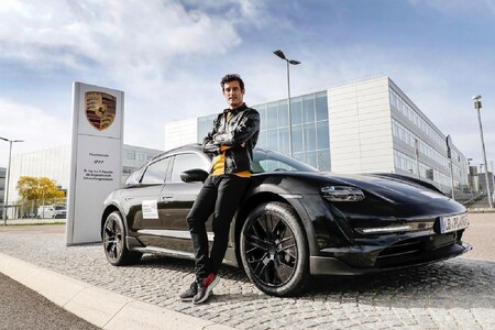 Porsche revela cuándo presentará y venderá el Porsche Taycan Cross Turismo, la versión familiar de la berlina eléctrica