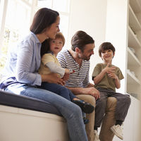 Elogia los aciertos en lugar de remarcar siempre los errores de tus hijos