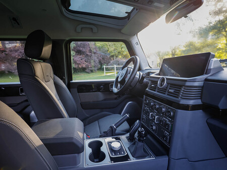 Ineos Grenadier interior