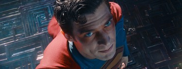 Hay una explicación canónica de por qué somos incapaces de reconocer a Superman como Clark Kent, y la nueva película se ha propuesto usarla