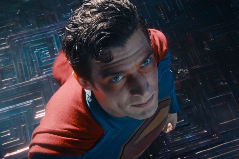 Hay una explicación canónica de por qué somos incapaces de reconocer a Superman como Clark Kent, y la nueva película se ha propuesto usarla