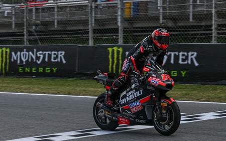 Gonzalez Barcelona Moto2 2026