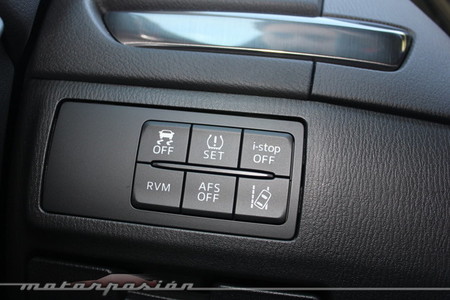 Sistemas de seguridad en el Mazda6