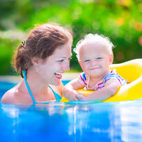 Cuándo y cómo abrirán las piscinas: lo que sabemos sobre si podremos darnos un chapuzón este verano