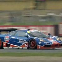 Viaja al pasado, presta atención y siente cómo es pilotar un McLaren F1 GTR