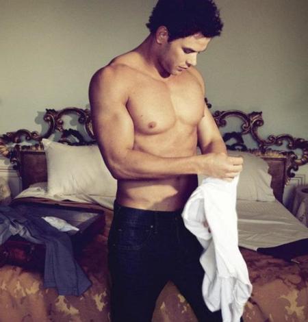 Kellan Lutz cuenta como perdió la virginidad y yo doy volteretas de amor