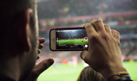 El smartphone es el nuevo aliado imprescindible para el mundo del fútbol