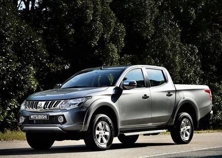 Mitsubishi L200 2016 800x600 Wallpaper 04