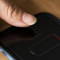 A regra do 80/20 para carregar o seu celular: o que é, como funciona, vantagens e desvantagens 