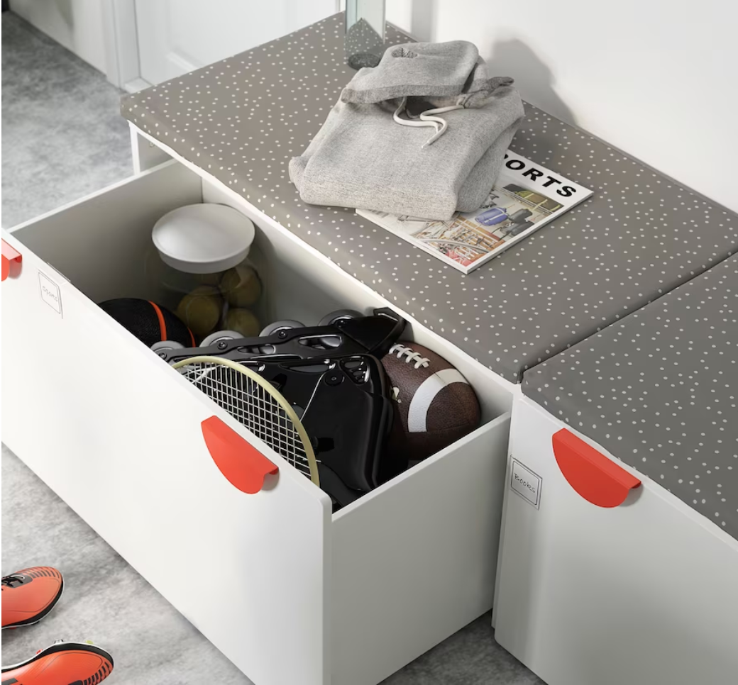 SMÅSTAD. Cajón con ruedas