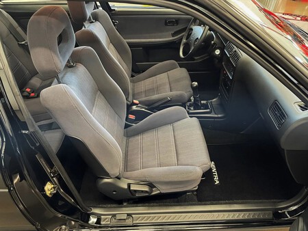 Nissan Sentra 1