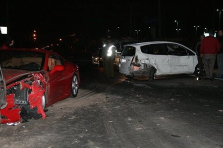 Ferrari California accidente 3