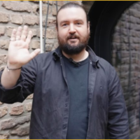 YouTuber alemão atingiu 2 milhões de inscritos e ganha canal de presente de seu colega 