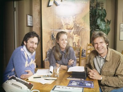 Steven Spielberg aclara el cameo de Harrison Ford que no vimos en 'E.T.'