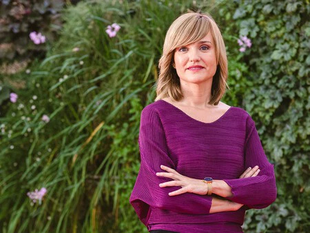 ピラール・アレグリア教育大臣は、学校での携帯電話の使用を規制する計画をすでに確認している(画像:教育省)