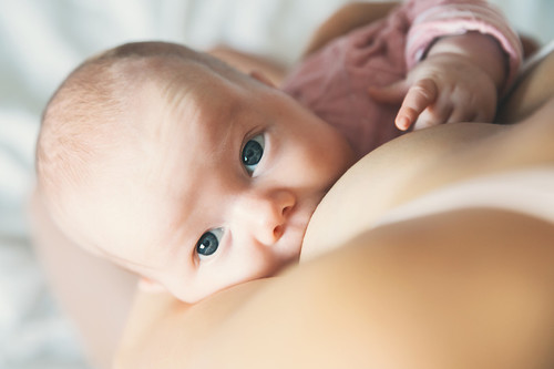 "No tengo suficiente leche": la gran preocupación de las madres lactantes, y cómo solucionarlo